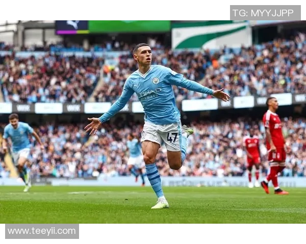 英超激战：多特蒙德狂胜曼联五球大捷帽子戏法引发转会热议