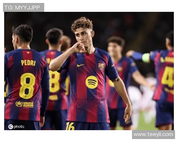 英超激战波尔图与巴萨战成平局帽子戏法引发争议判罚热议