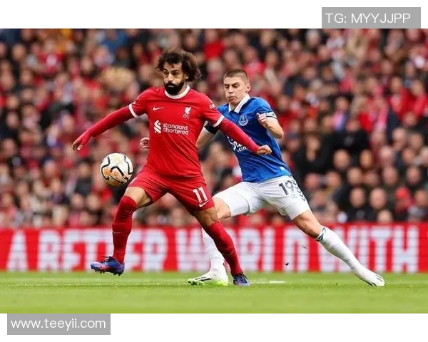 意甲焦点战切尔西与利物浦握手言和争议判罚引发全场热议