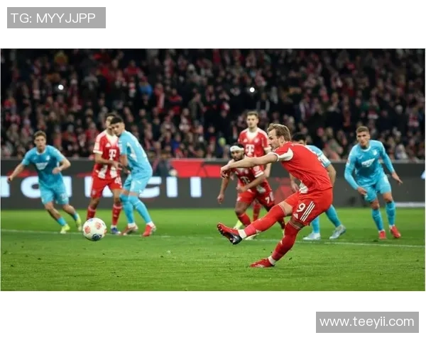 德甲焦点战那不勒斯逆转AC米兰帽子戏法引发争议判罚热议