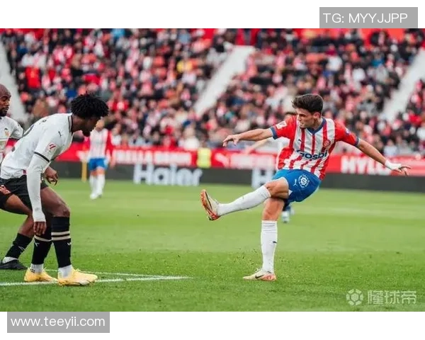 中超精彩对决皇马与那不勒斯激战成平局战术解析与绝杀瞬间回顾