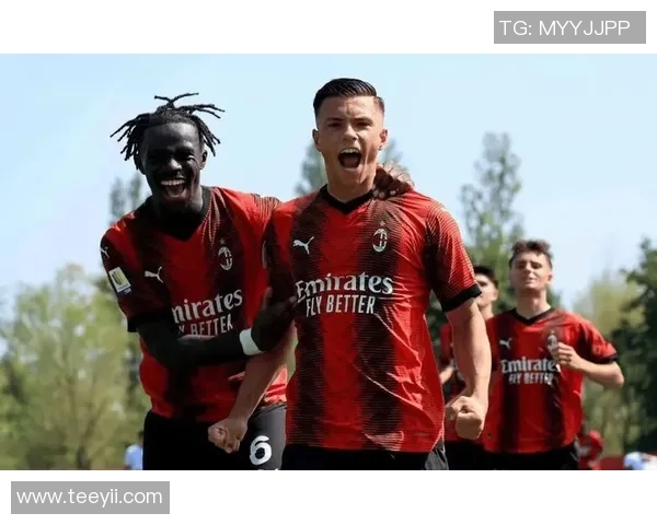 西甲焦点战巴萨与AC米兰互交白卷意外平局引发全场热议