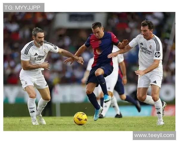 那不勒斯逆转巴萨精彩友谊赛全场回顾与精彩瞬间分析